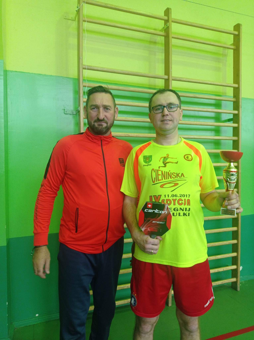 Mikołaj przy tenisowym stole