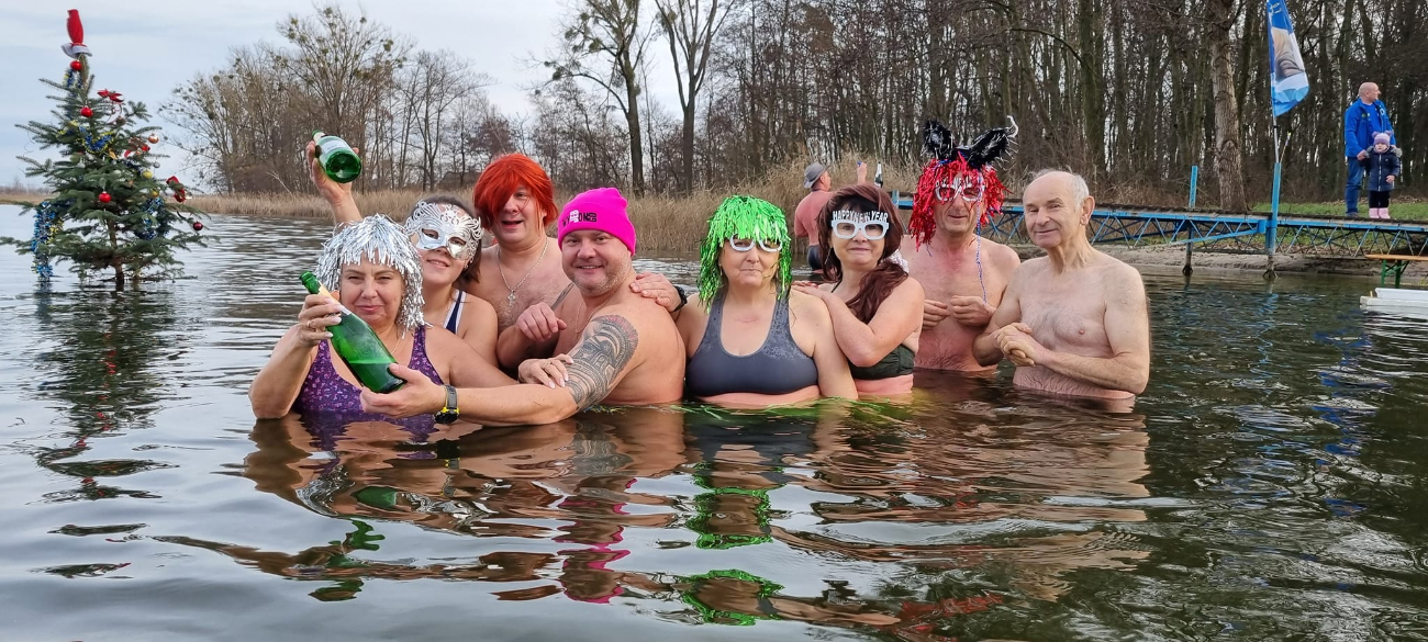 Morsowy Skok w Nowy Rok. „Jak w dobrym kabarecie” ZDJĘCIA