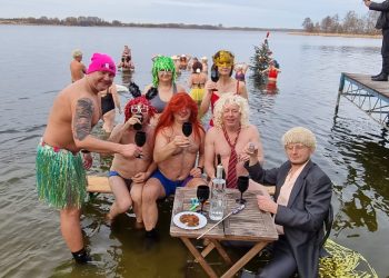 Morsowy Skok w Nowy Rok. „Jak w dobrym kabarecie” ZDJĘCIA