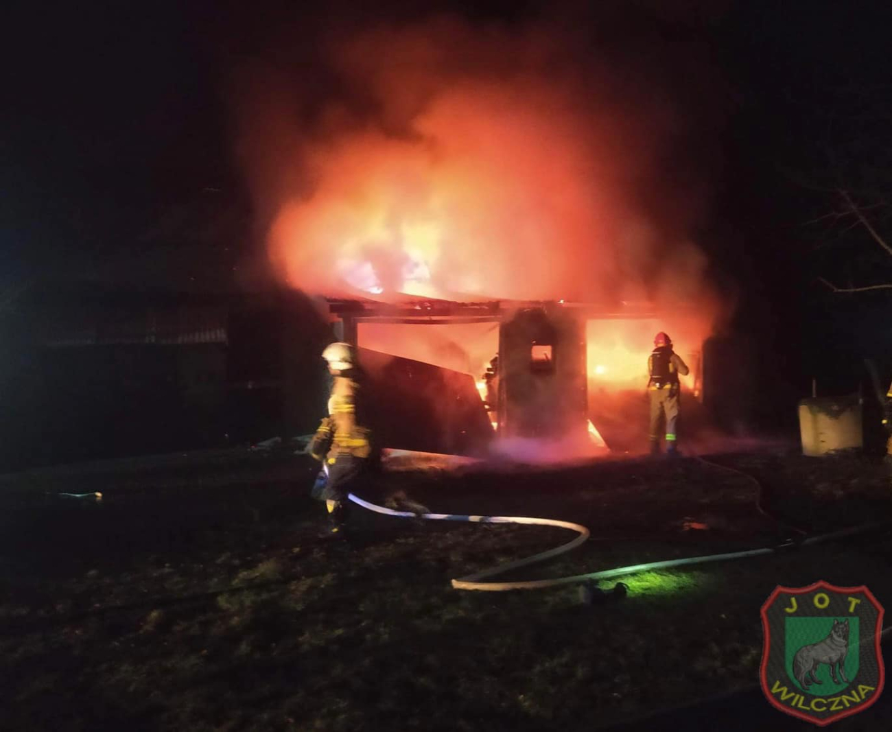 W nocy wybuchł pożar ZDJĘCIA