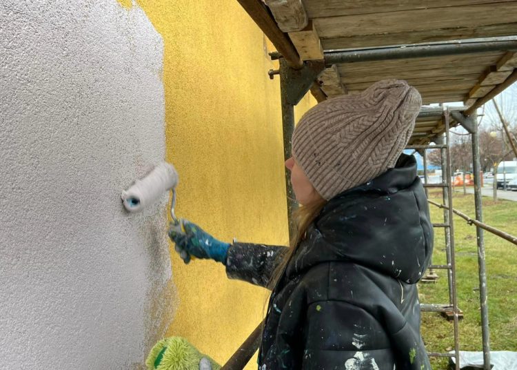Mural już powstaje. Za kilka dni zobaczymy efekt