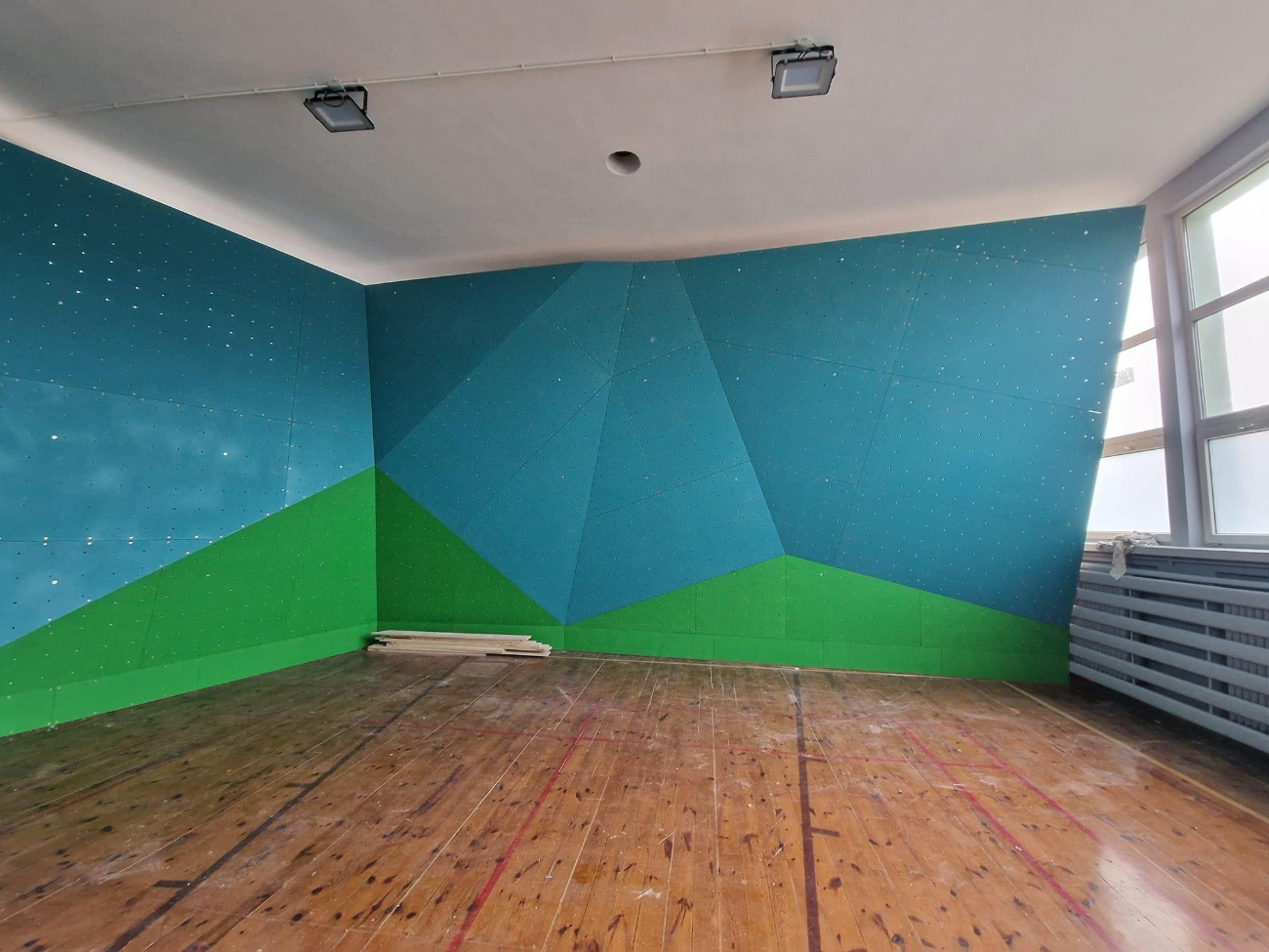 Ścianka wspinaczkowa coraz bliżej ZDJĘCIA