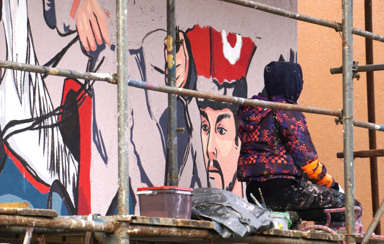 Mural przy ulicy Kopernika rośnie w oczach