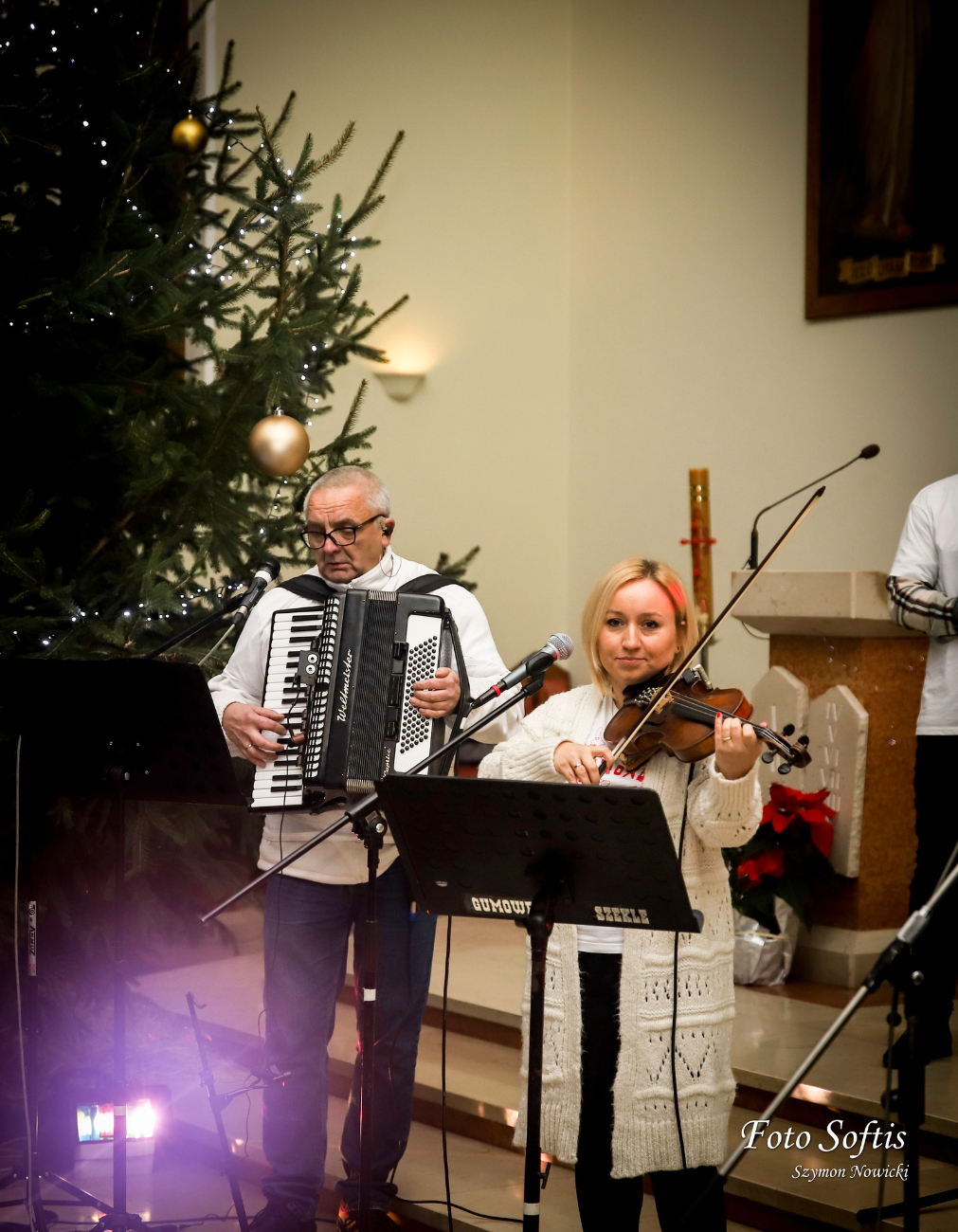Zagrali charytatywnie w Kozalu. Zbierali na hospicjum ZDJĘCIA