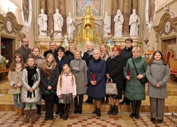 Koncert kolęd w kościele w Lądzie