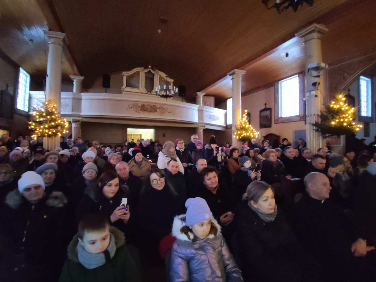 Eleni zaśpiewała w Kowalewie. Kościół wypełnił się po brzegi