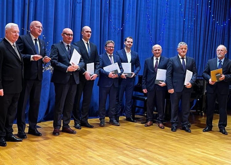 Pół miliarda na inwestycje. Powiat podziękował za wsparcie