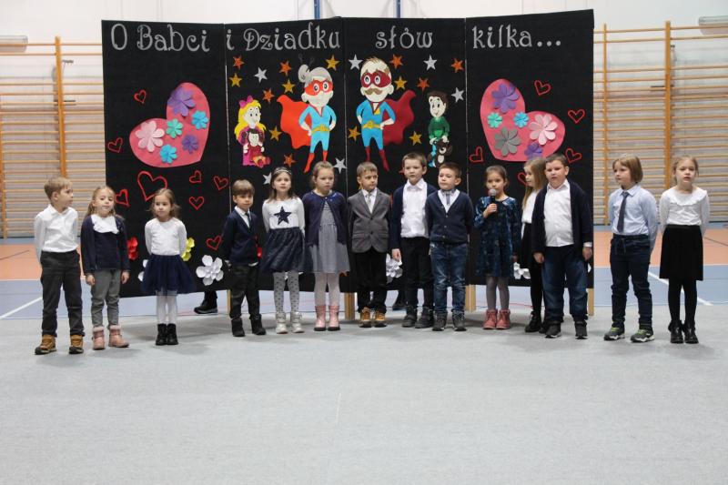 Dzień Babci i Dziadka w Ostrowitem ZDJĘCIA
