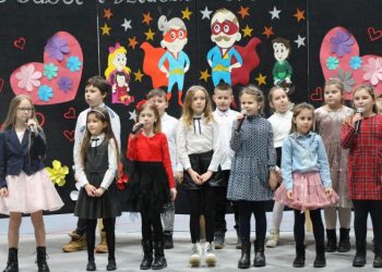 Dzień Babci i Dziadka w Ostrowitem ZDJĘCIA