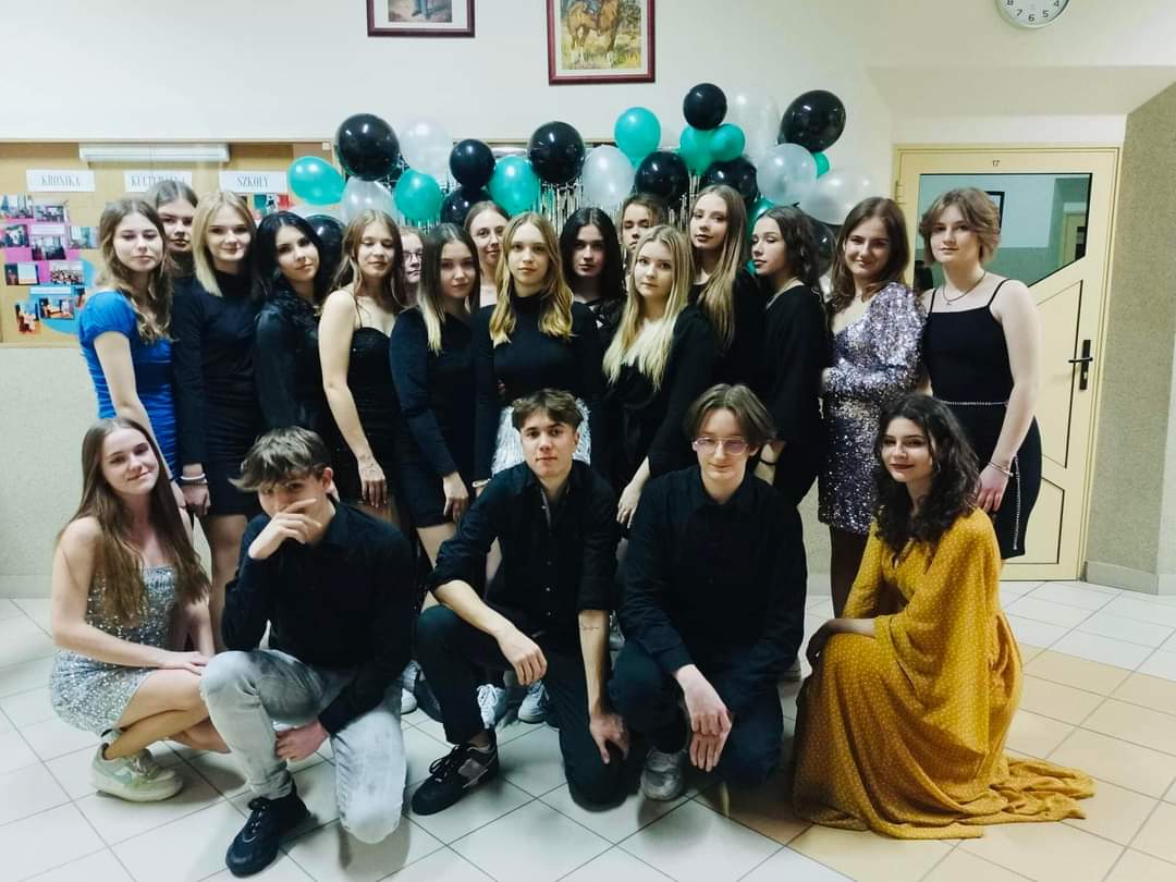 Tak się bawi LO. Zobacz zdjęcia