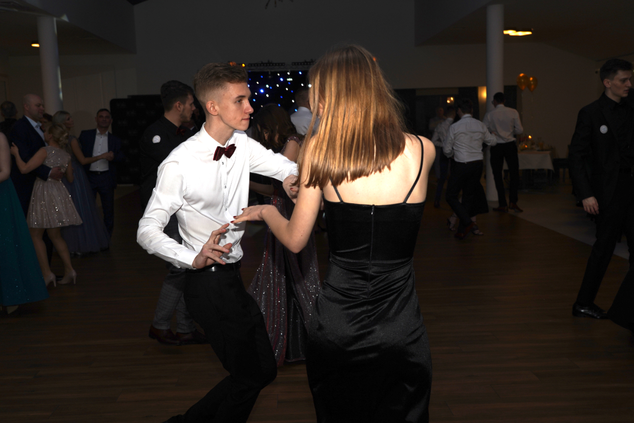 Studniówka Zawodówki. Zobacz zdjęcia