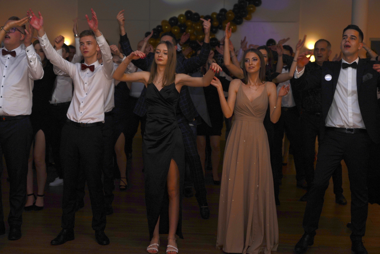 Studniówka Zawodówki. Zobacz zdjęcia