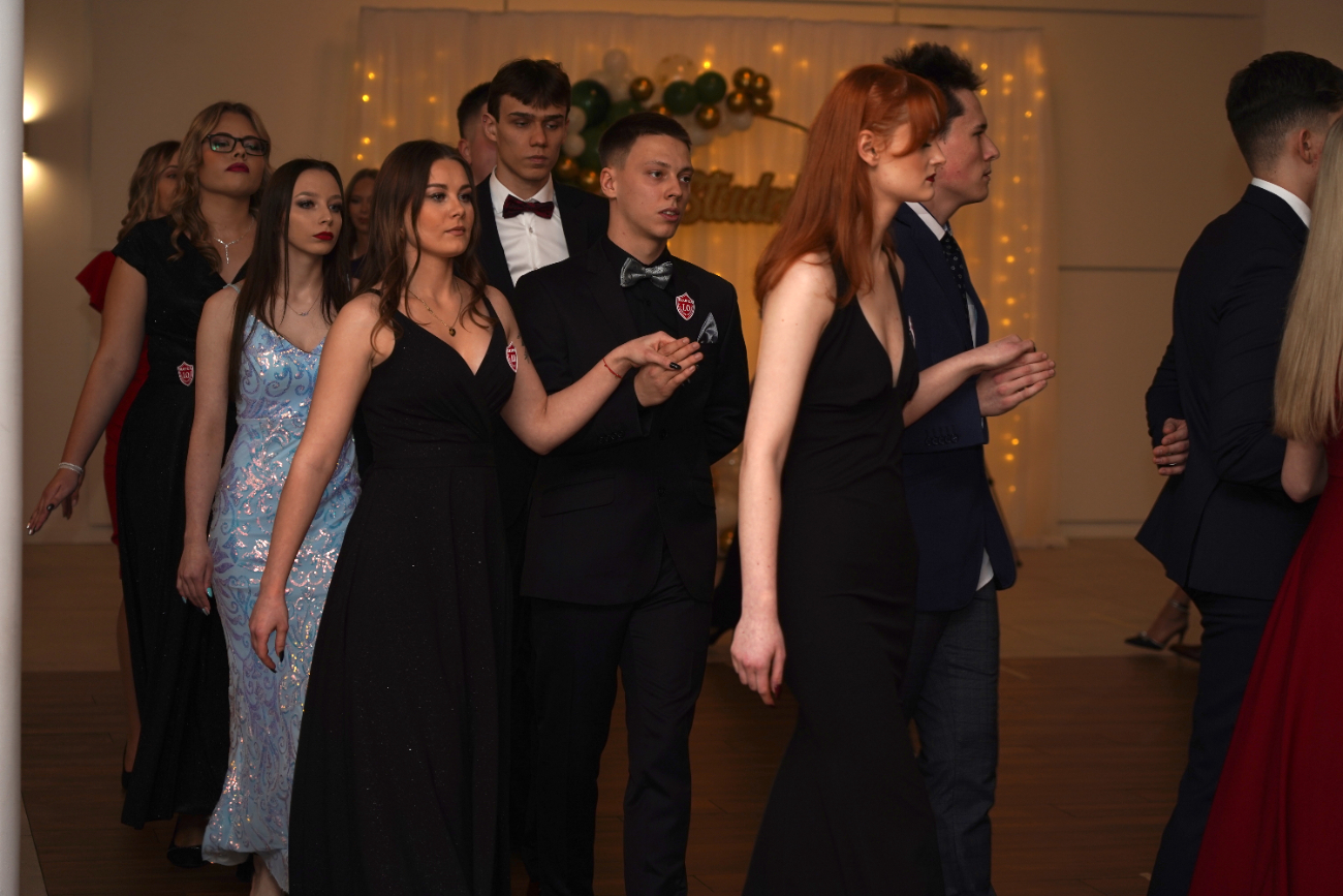 Studniówka Ogólniaka. Zobacz zdjęcia