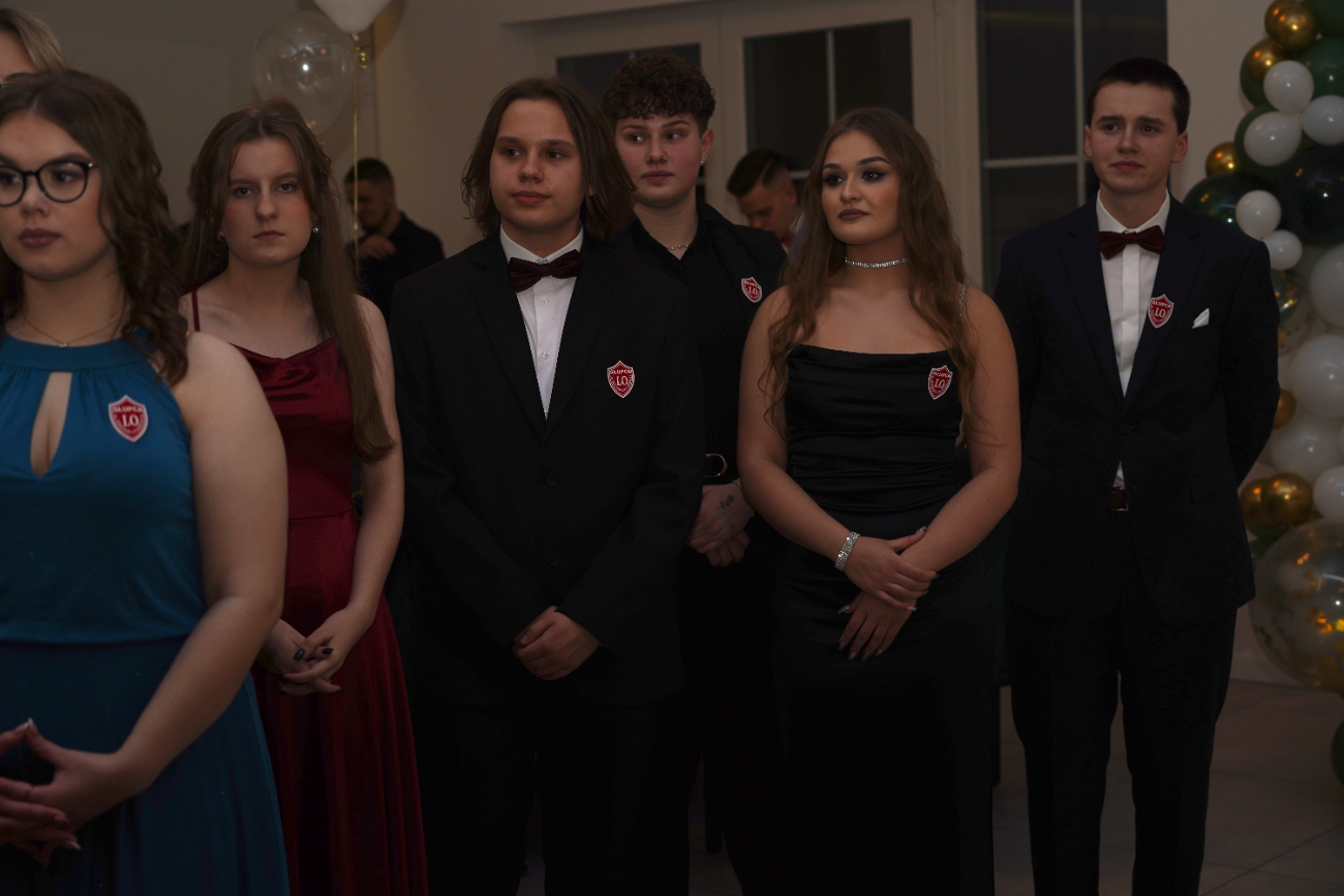 Studniówka Ogólniaka. Zobacz zdjęcia