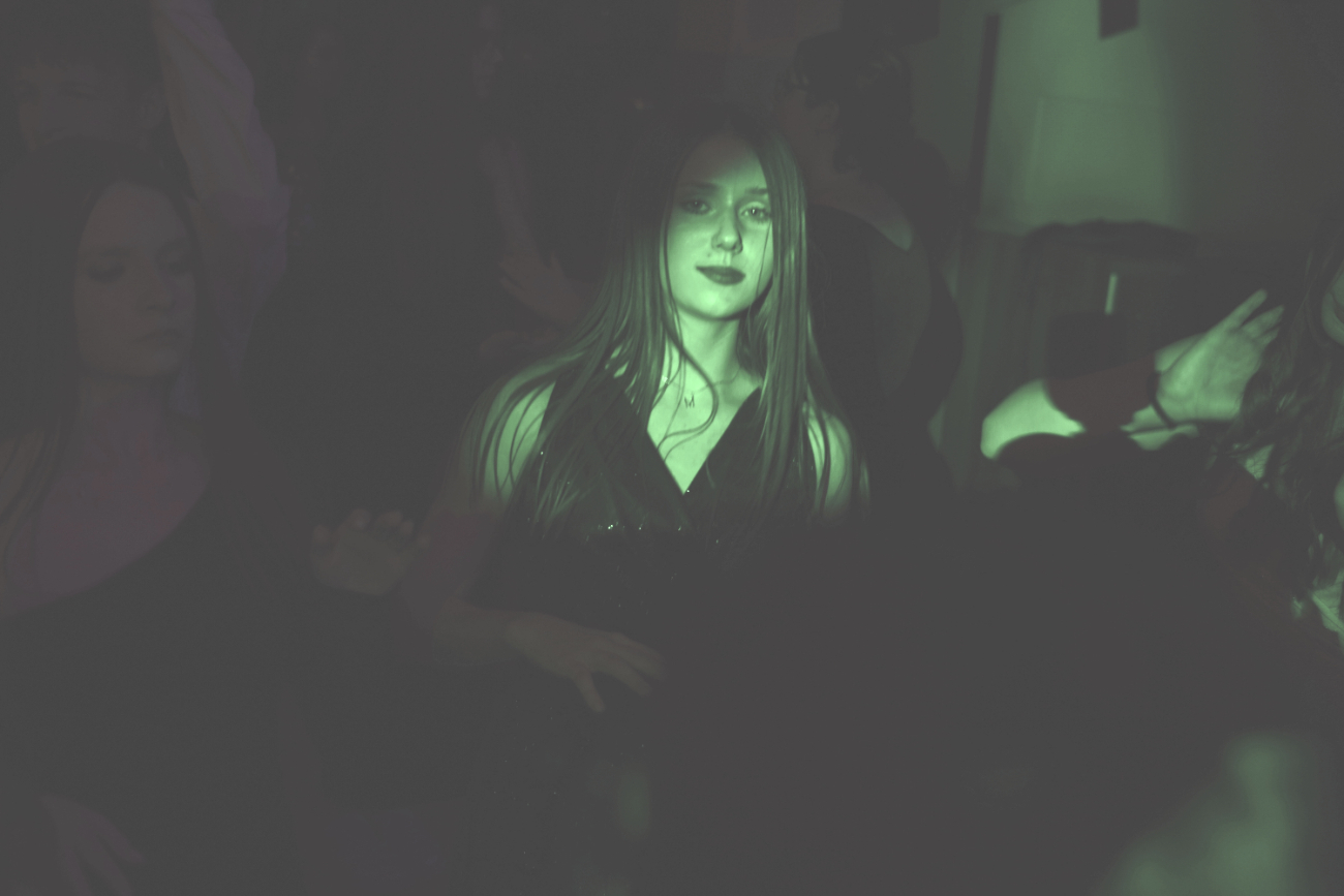 Tak się bawi ósma klasa. Mamy zdjęcia z balu