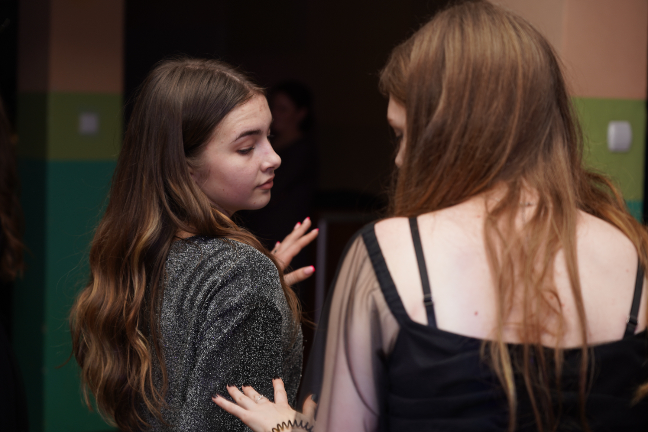 Tak się bawi ósma klasa. Mamy zdjęcia z balu