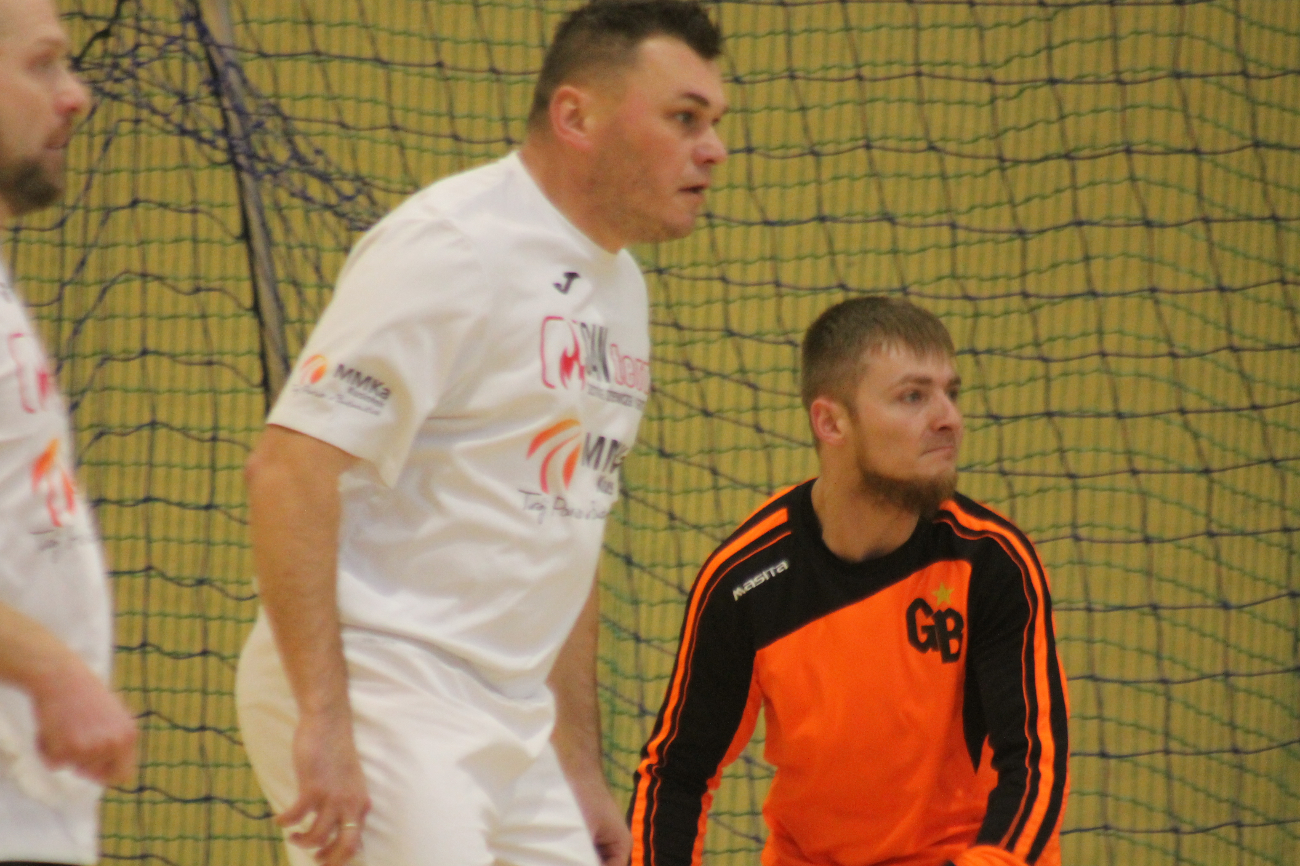 Kolejne potknięcie lidera