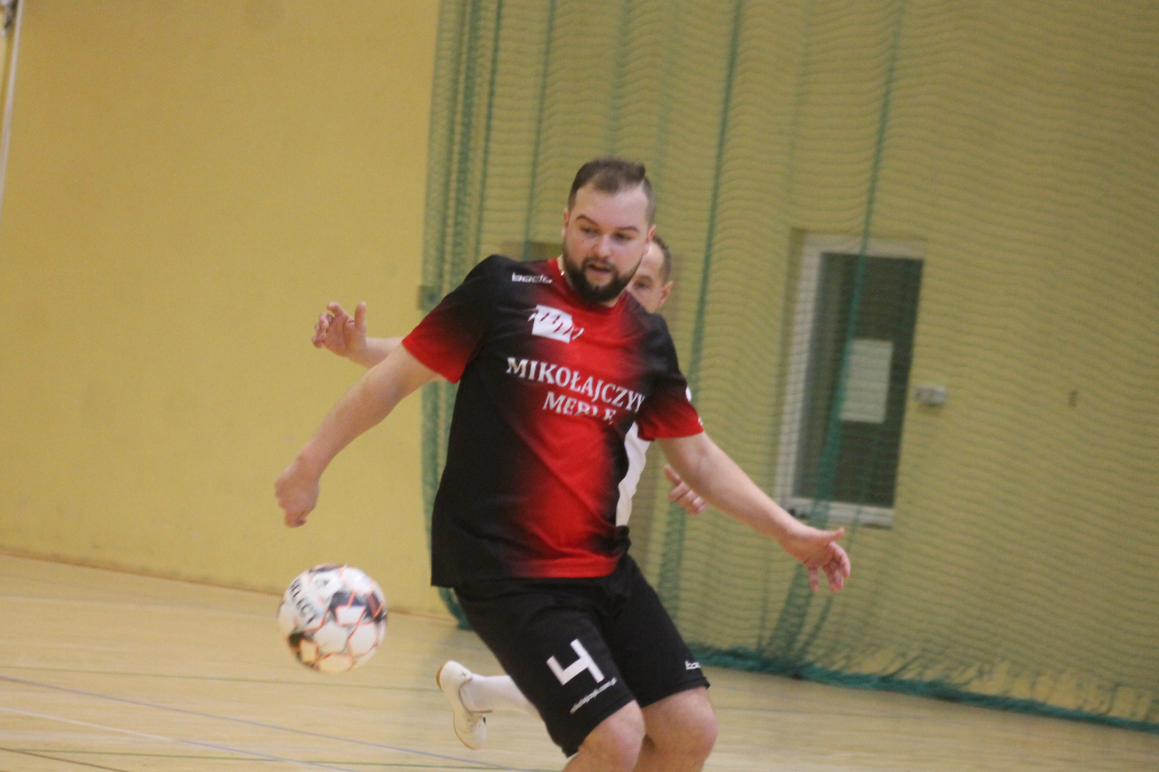 Kolejne potknięcie lidera