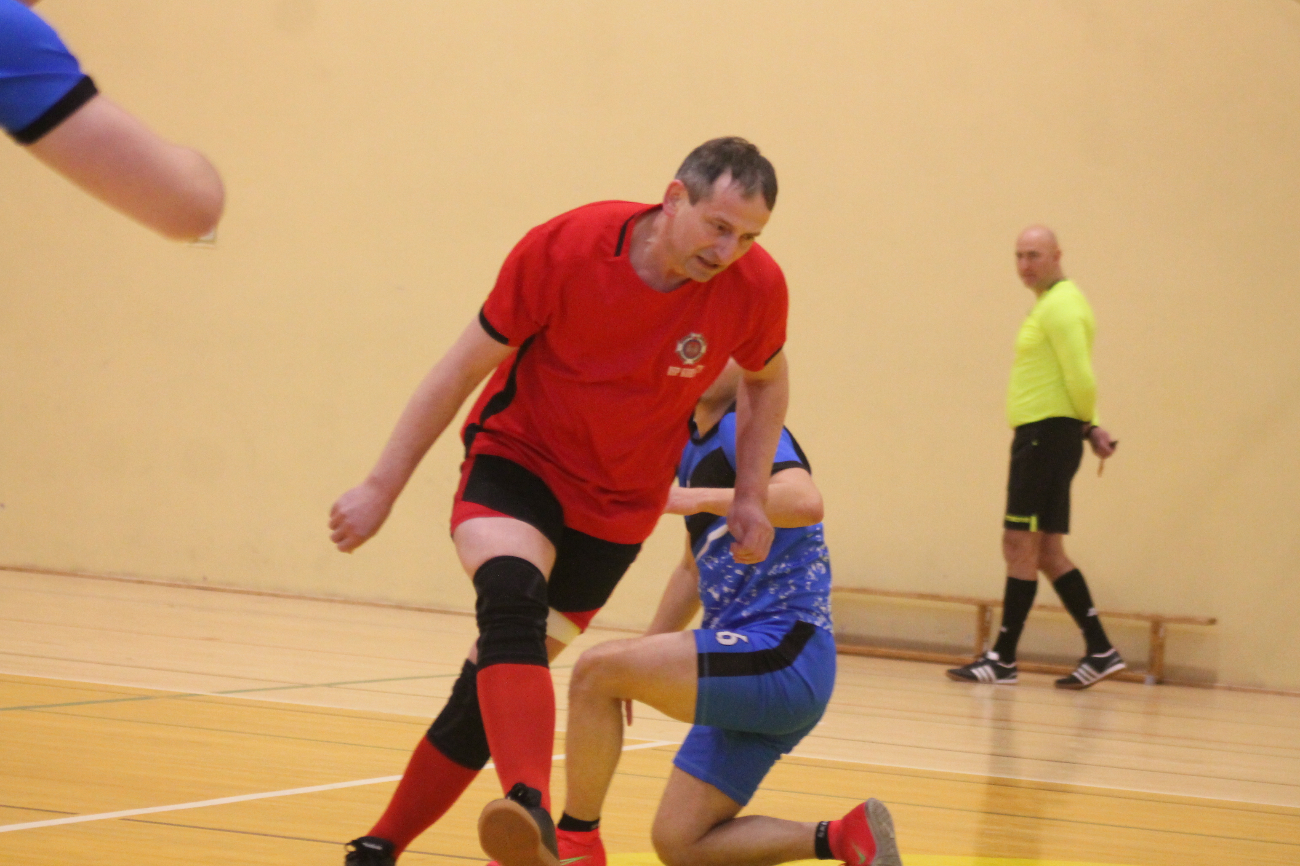 Kolejne potknięcie lidera