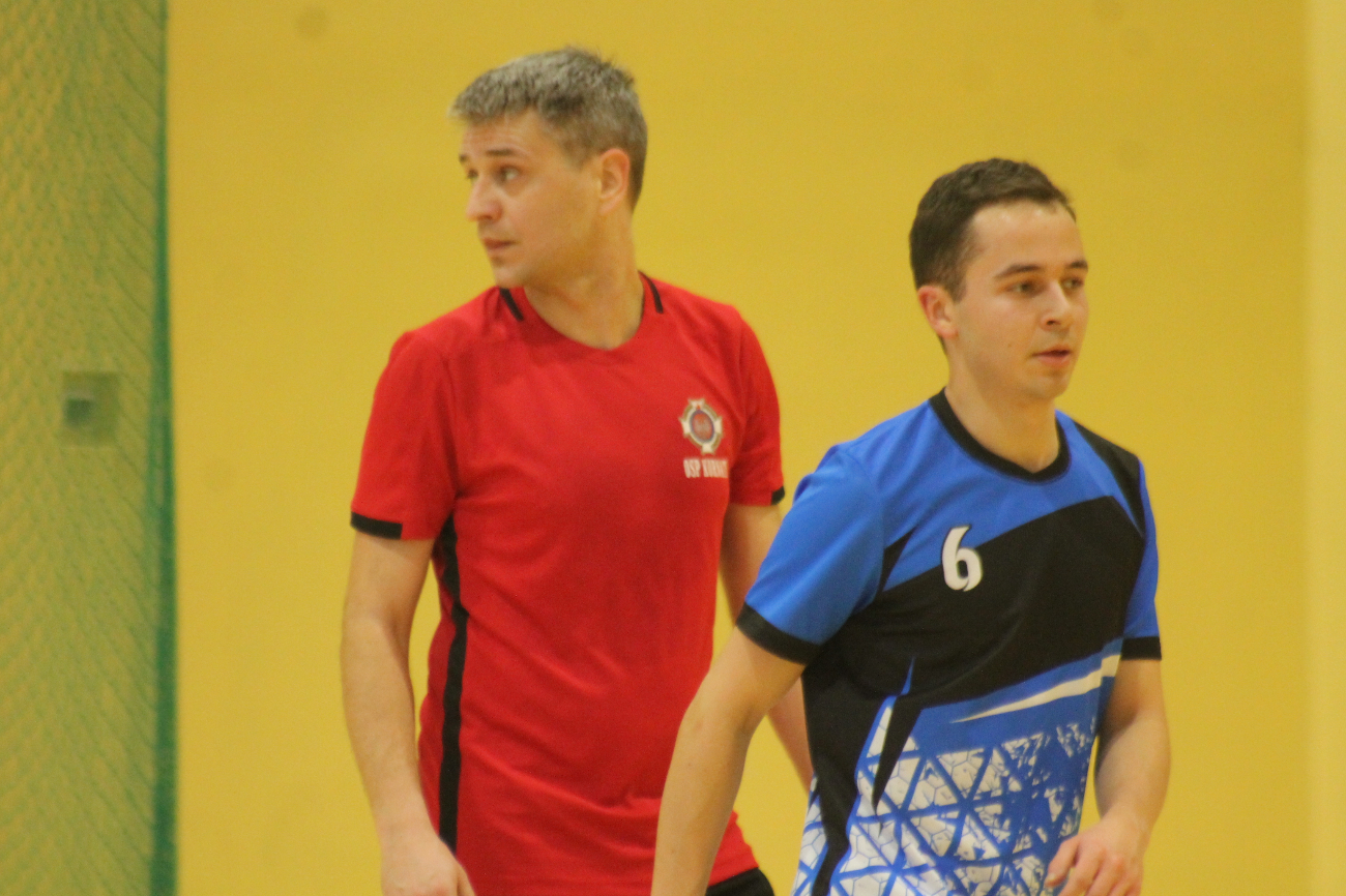 Kolejne potknięcie lidera