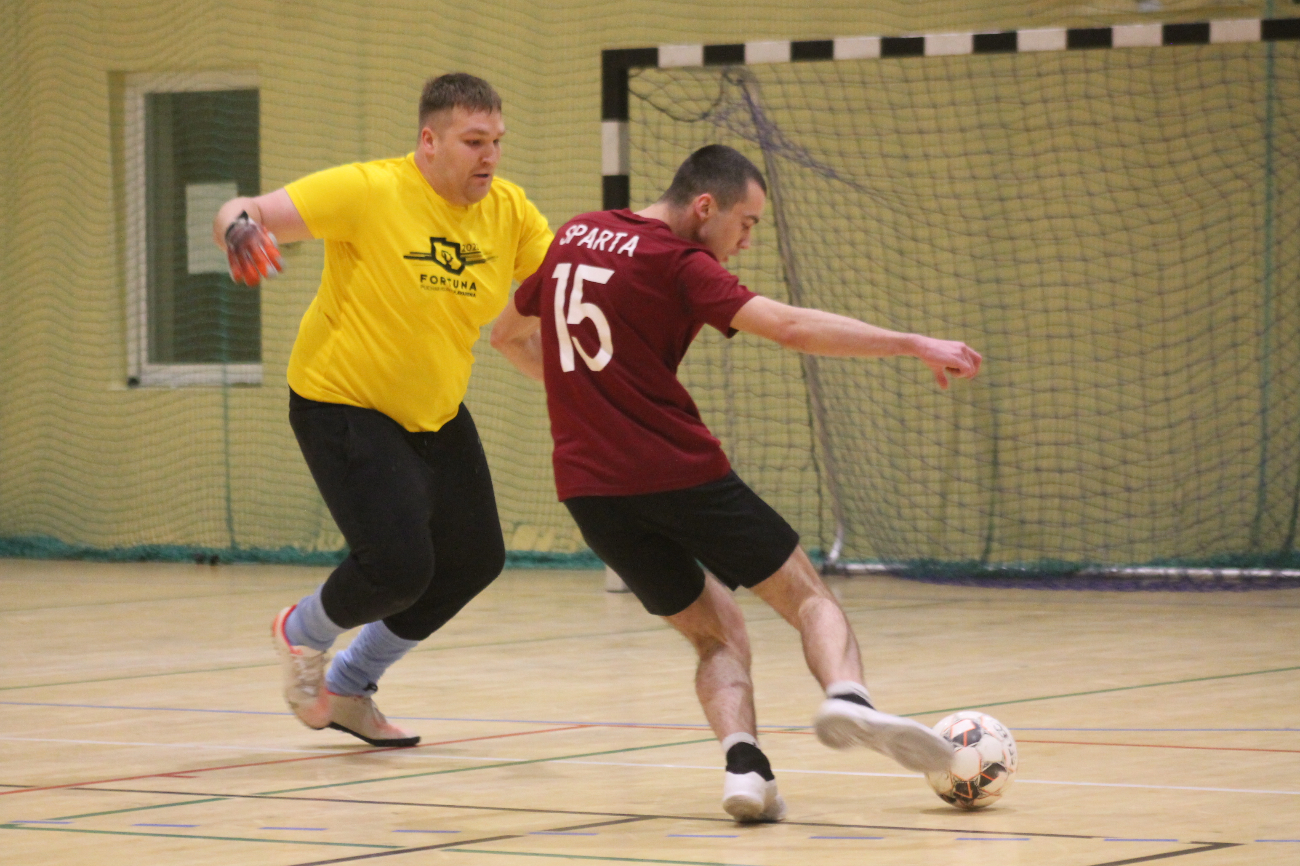 Kolejne potknięcie lidera