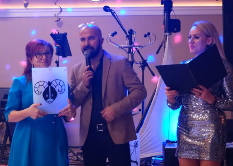 Przedszkole Miś zaprasza na bal