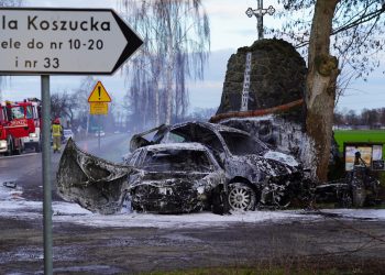 Makabryczny wypadek. Oba samochody się spaliły