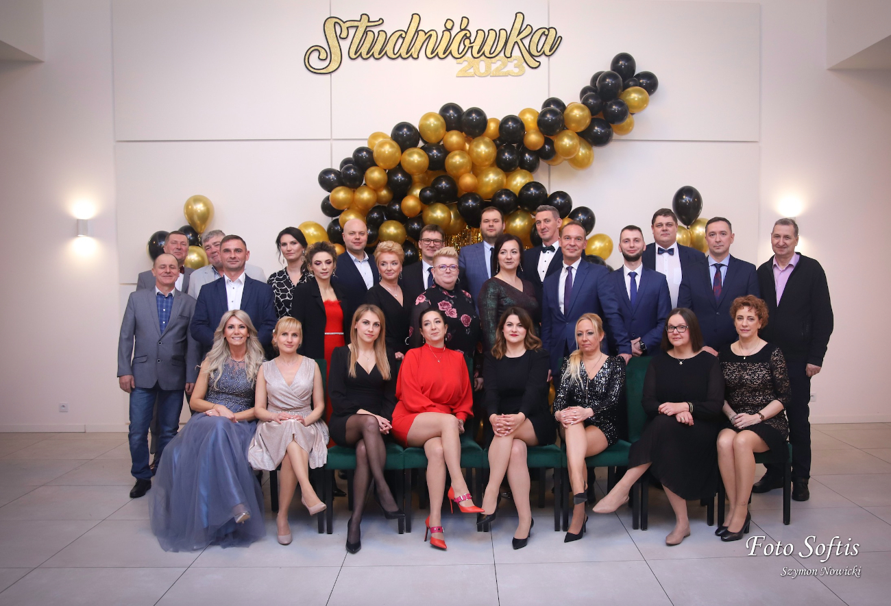 Studniówka Zawodówki ZDJĘCIA GRUPOWE