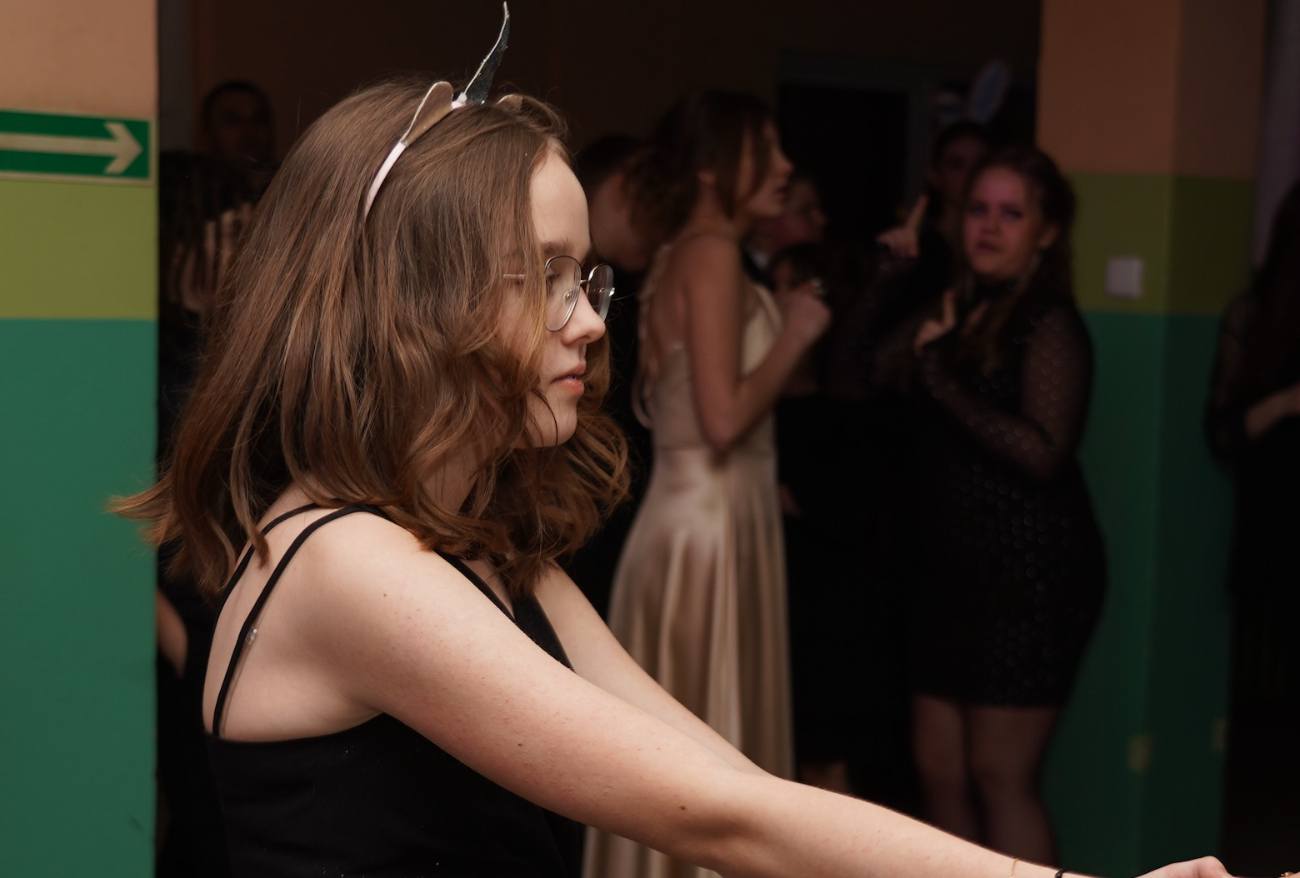 Tak się bawi ósma klasa. Mamy zdjęcia z balu