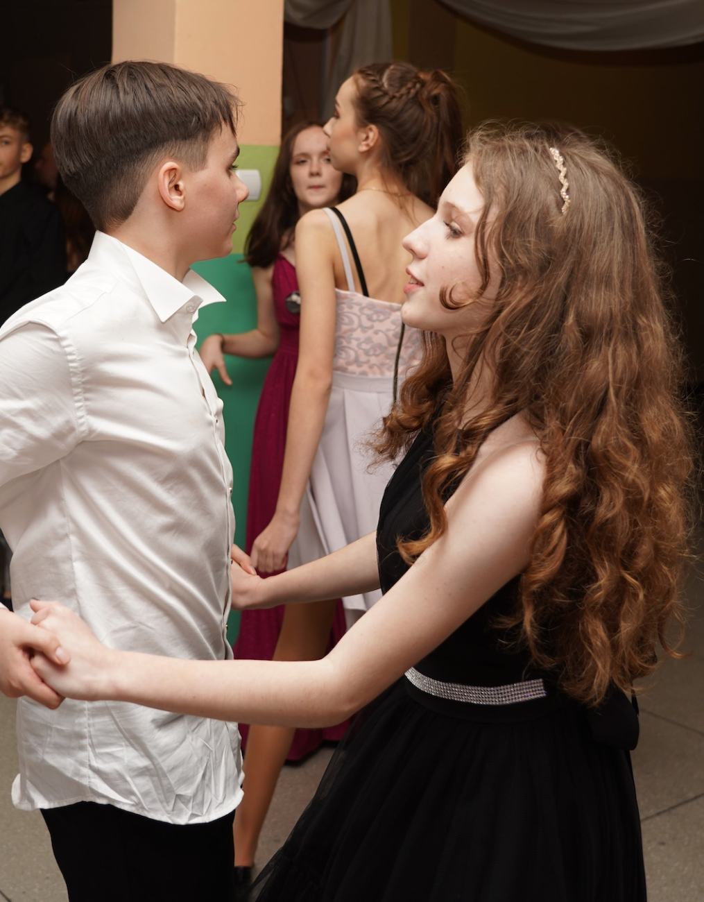 Tak się bawi ósma klasa. Mamy zdjęcia z balu