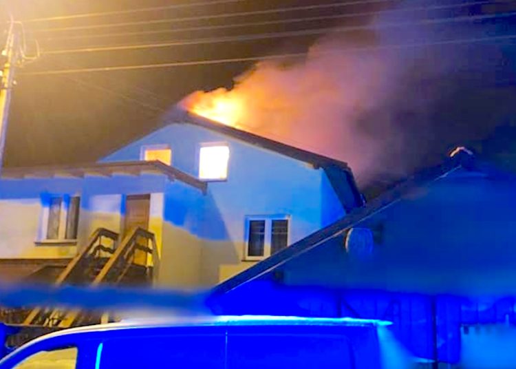 Płonął dom w Powidzu