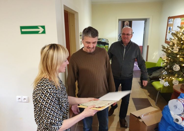 Przekazali pomoc dla hospicjum