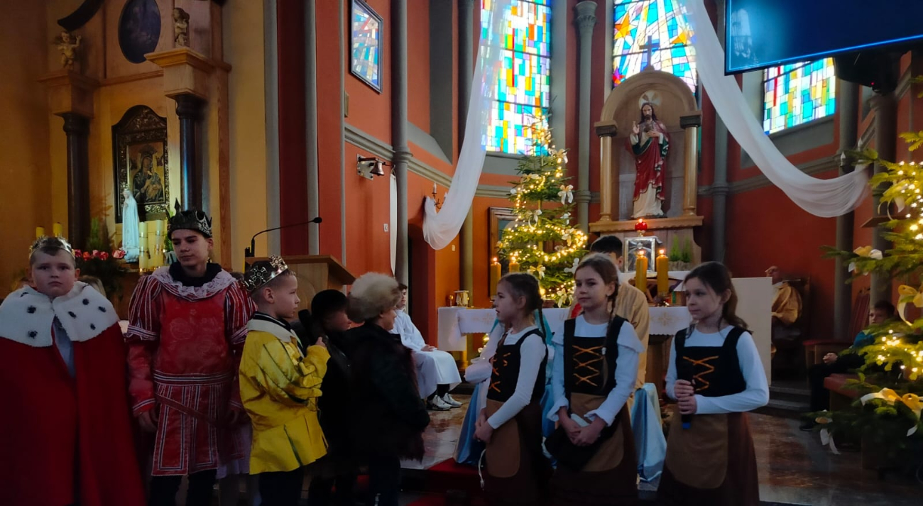 Zbawiciel przyszedł na ziemię, otworzysz Mu serca drzwi?