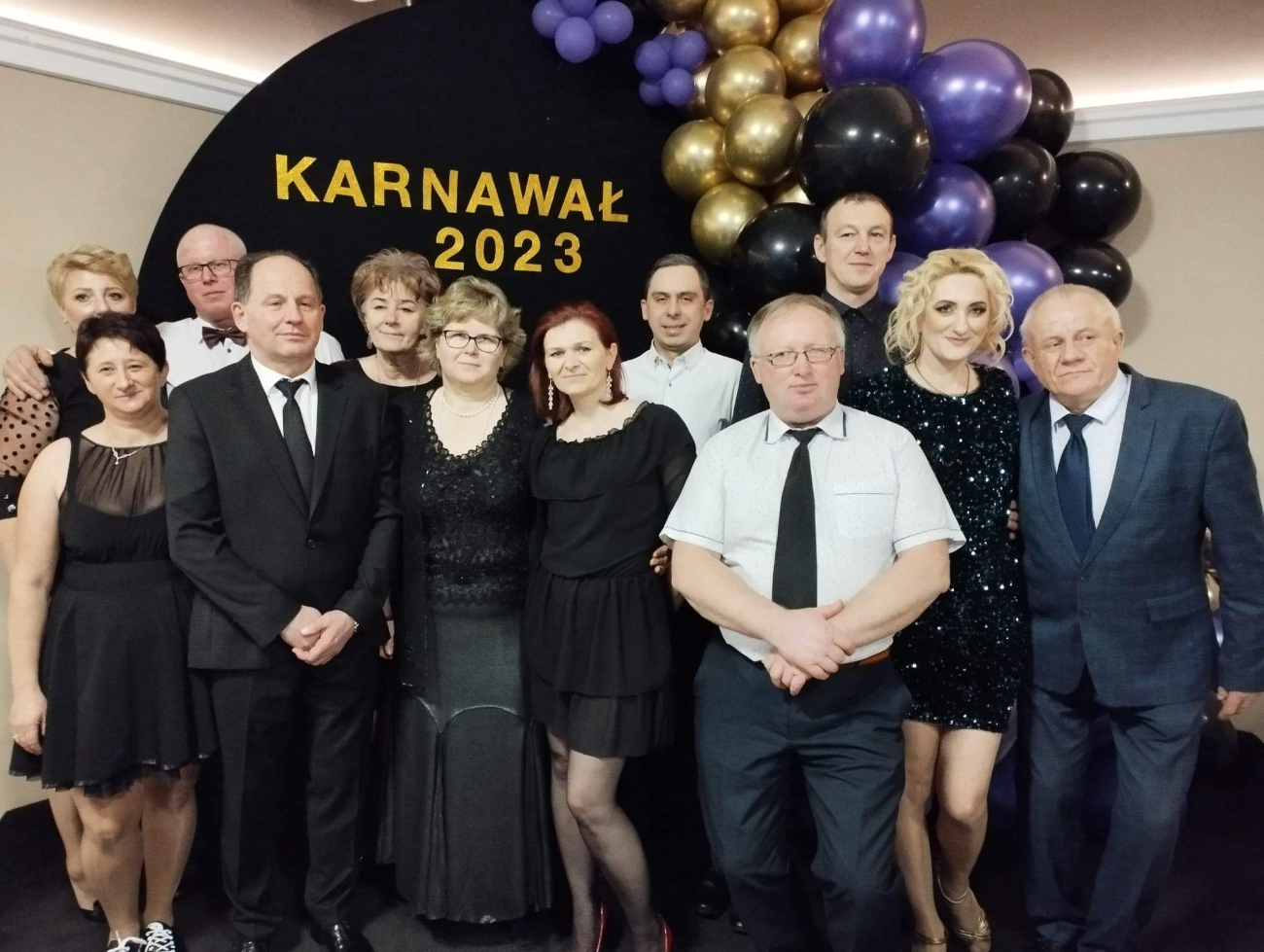 Szkoła w Drążnej zaprosiła na bal. Zobacz zdjęcia