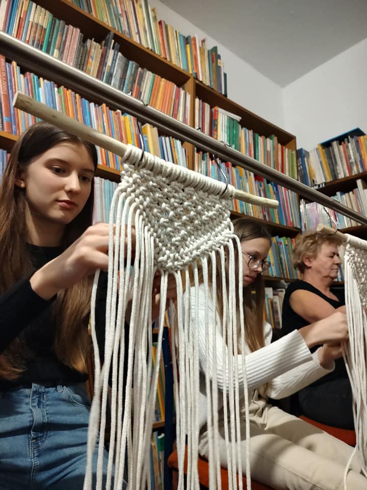 Ciekawe zajęcia z cienińską biblioteką