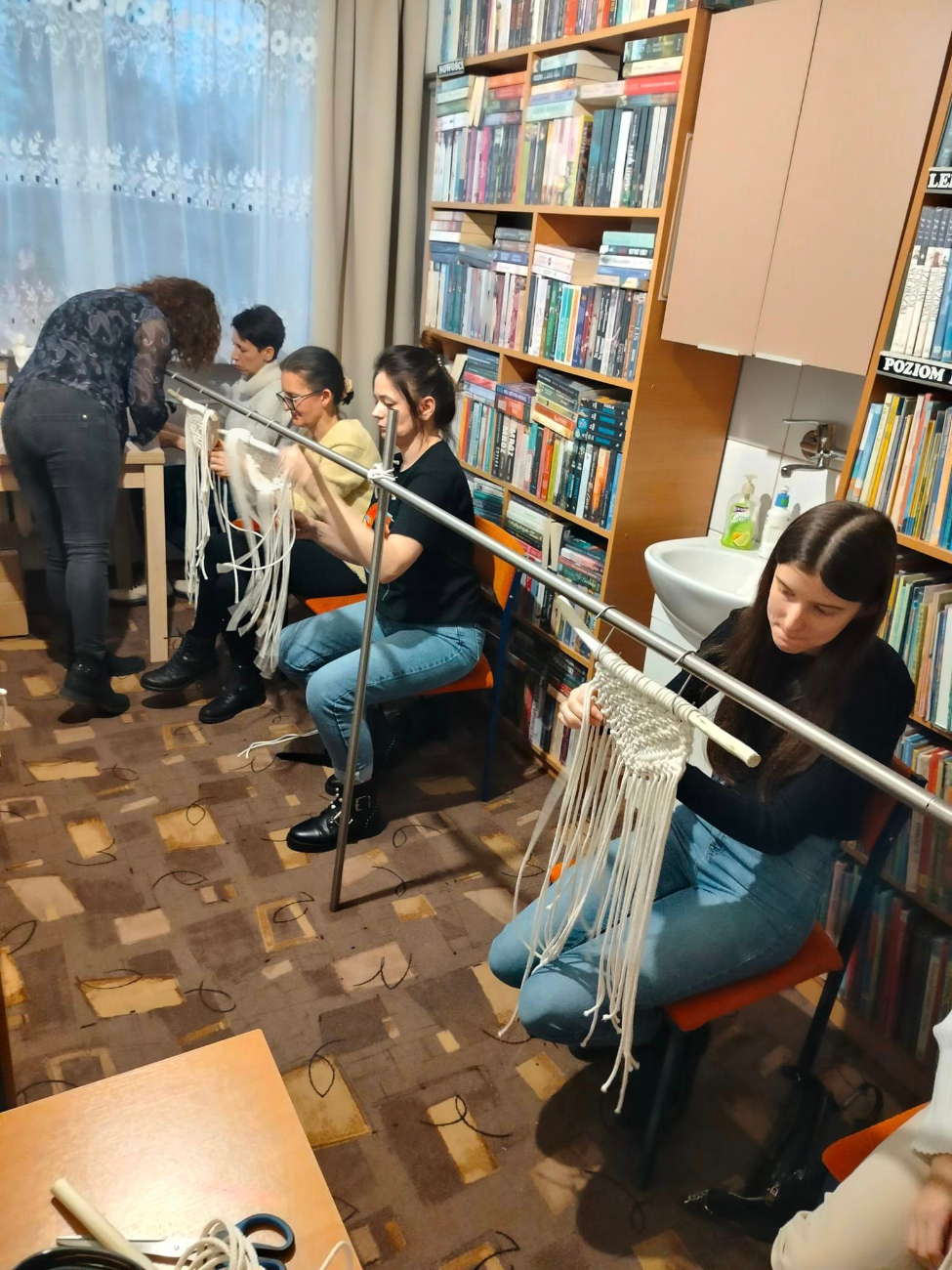 Ciekawe zajęcia z cienińską biblioteką