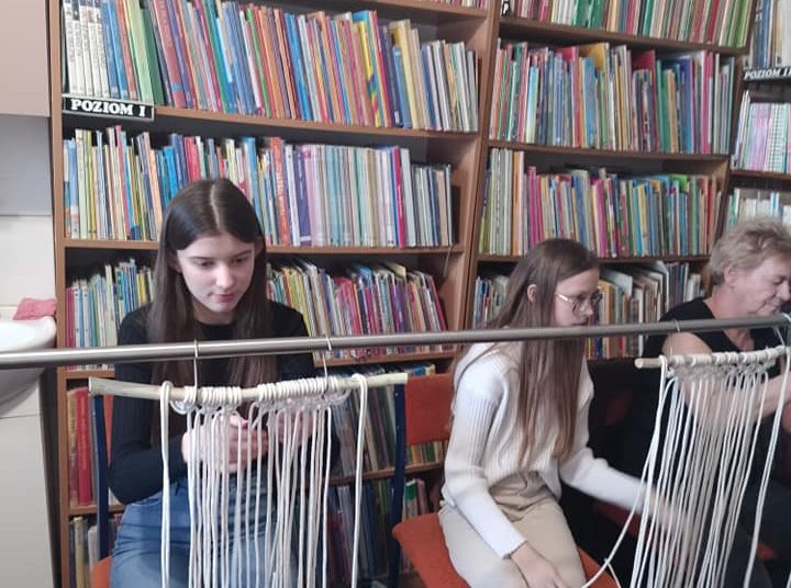 Ciekawe zajęcia z cienińską biblioteką