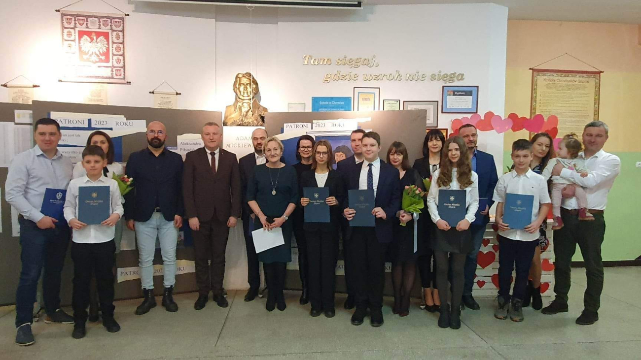 Uczniowie Trójki dostali stypendia