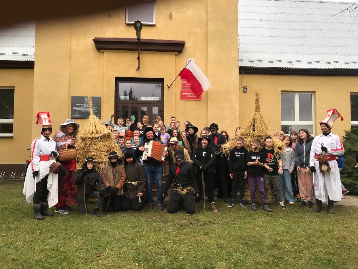 Ostatki i zapusty w Młodojewie