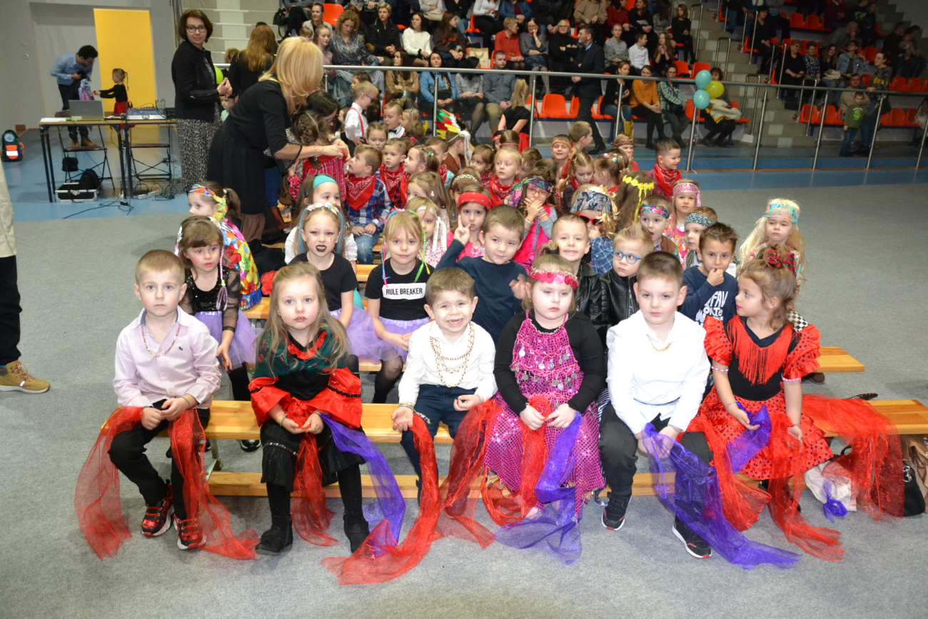 Choinka w Ostrowitem. Zobacz zdjęcia