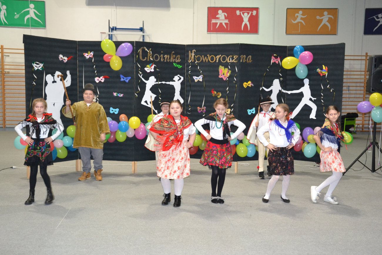 Choinka w Ostrowitem. Zobacz zdjęcia