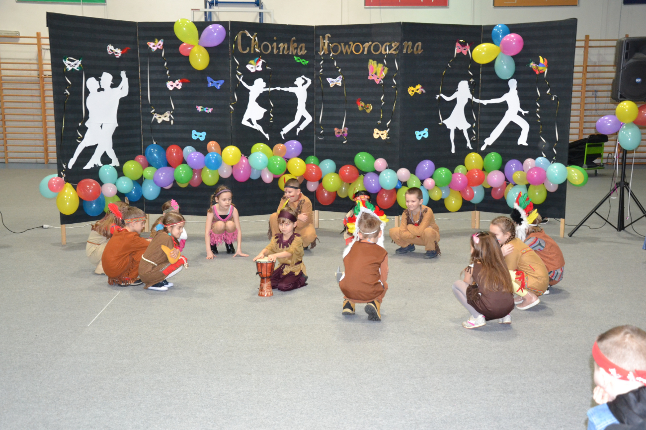 Choinka w Ostrowitem. Zobacz zdjęcia