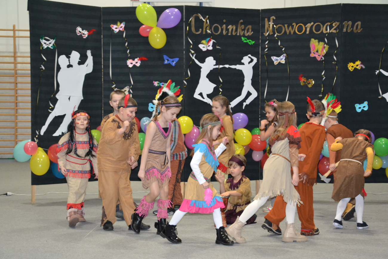 Choinka w Ostrowitem. Zobacz zdjęcia