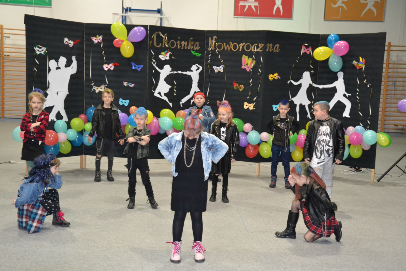 Choinka w Ostrowitem. Zobacz zdjęcia