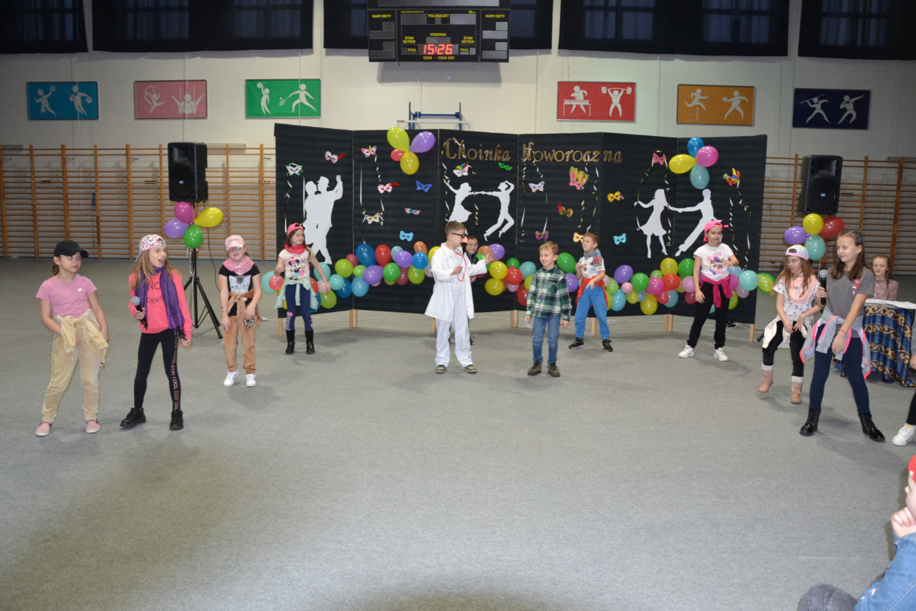 Choinka w Ostrowitem. Zobacz zdjęcia