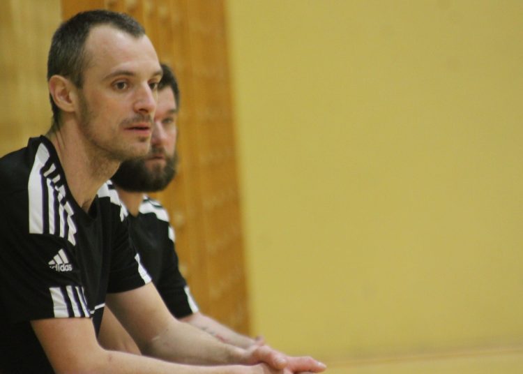 Mistrzostwo Qźni, pierwszy punkt Traversy