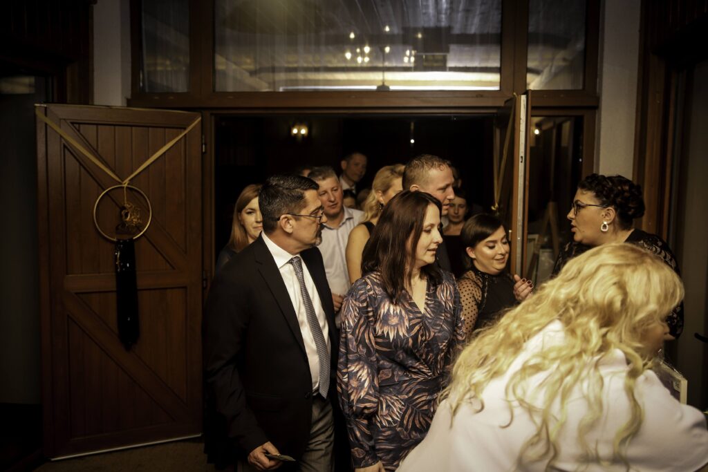 Proboszcz zorganizował bal. Świetna zabawa i pomoc Ukrainie ZDJĘCIA