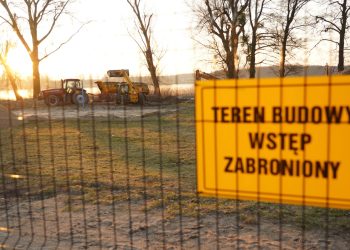 Postawili płot, wstęp wzbroniony. Co z plażą w Giewartowie?