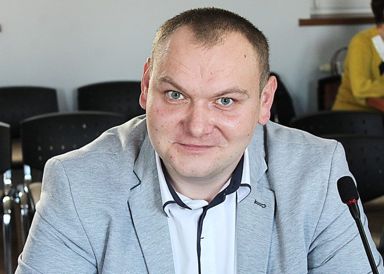 Radny składa skargę na GOPS. Poszło o dodatek węglowy