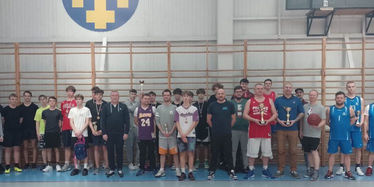 Trzy kategorie, trzydzieści pojedynków